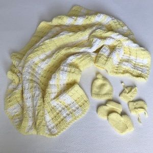 Handmade newborn quilt set